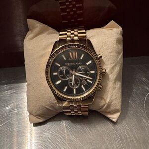 Michael Kors Men’s Gold and Black Chronograph Watch